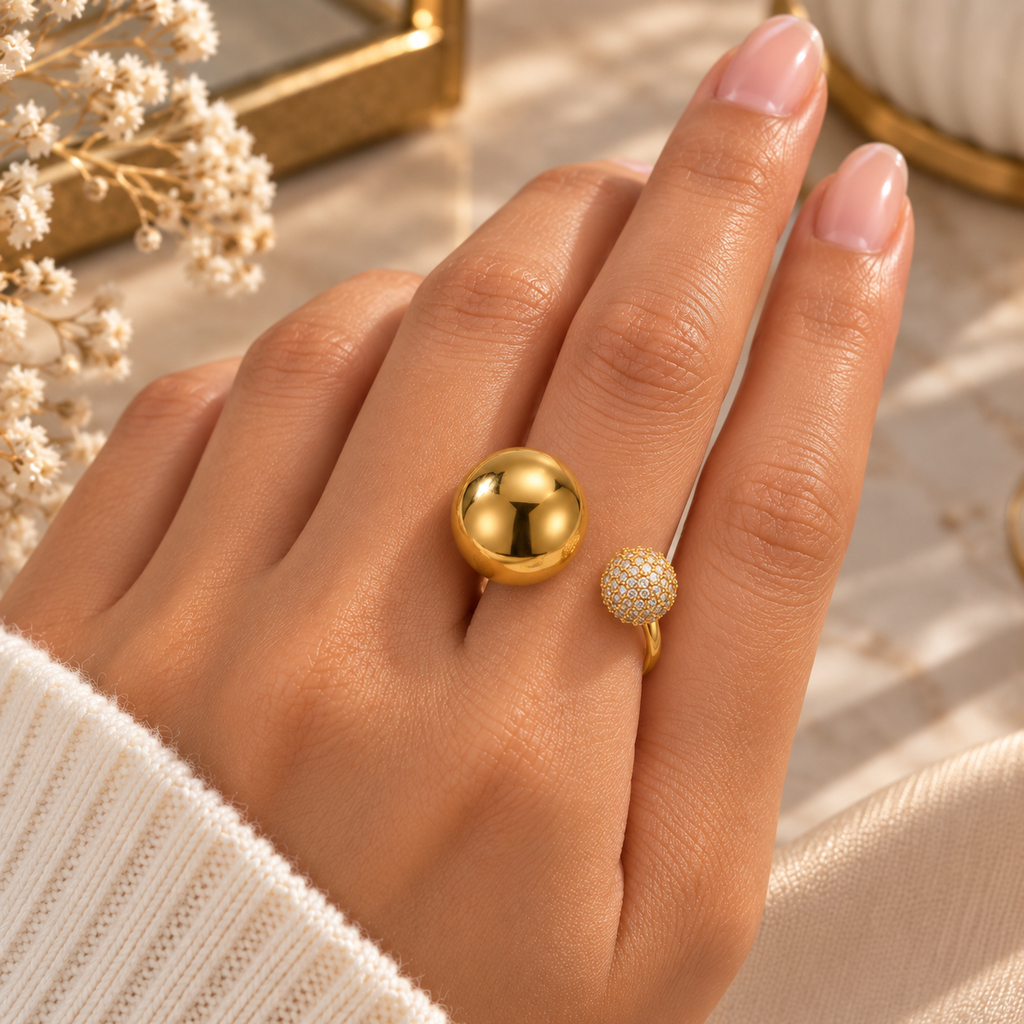 Bague Double Sphère Dorée & Cristaux