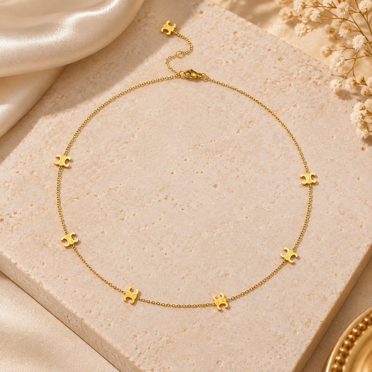 Collier Chaîne Fine Charms Dorés