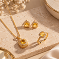 Parure Citrine Dorée 3 Pièces — collier, boucles d'oreilles et bague