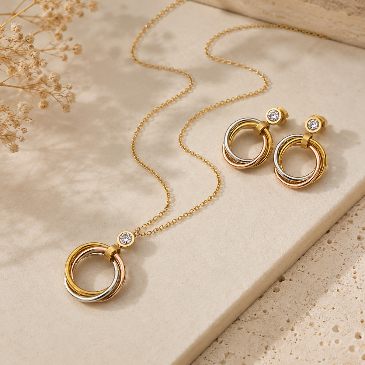 Parure Trinity — Collier & Boucles d’Oreilles Tricolore Zircons